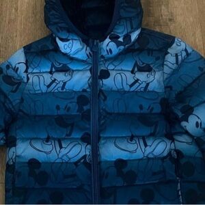Gap Disney Mickey Mouse Puffer Coat. Size 3
